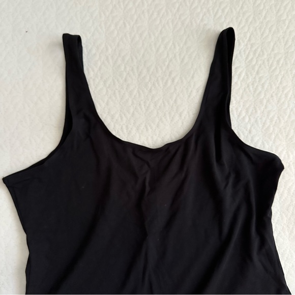 Old Navy Large Bodysuit Tank Top, low back - Picture 4 of 4